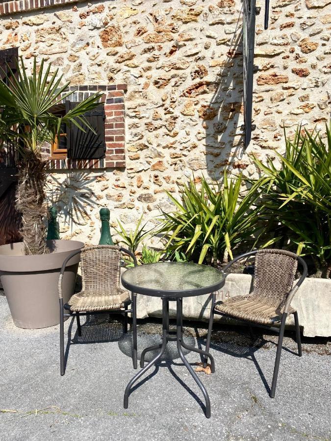 Domaine Du Cellier De La Couronne Sézanne Exterior foto